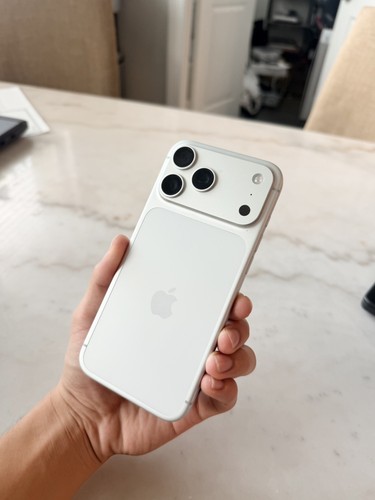 Apple iphone pro - 17,